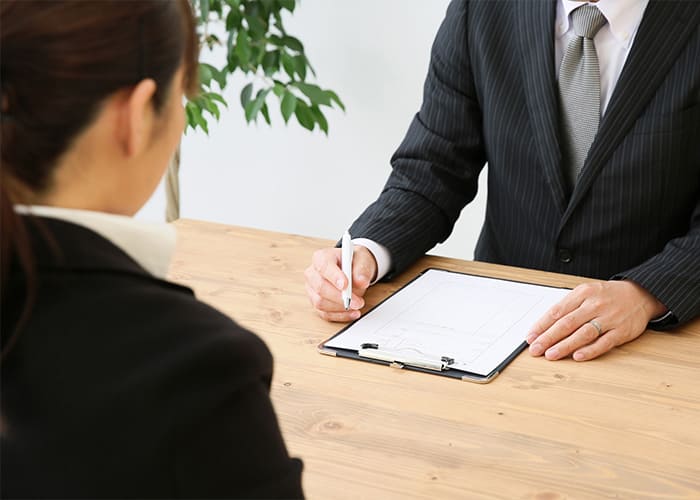 従業員との交渉を代行